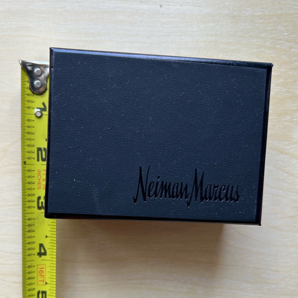 Neiman Marcus gift box 3 X 4